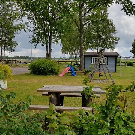 Backgardens Stugby Villa Axvall Exterior foto