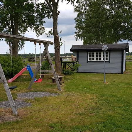 Backgardens Stugby Villa Axvall Exterior foto